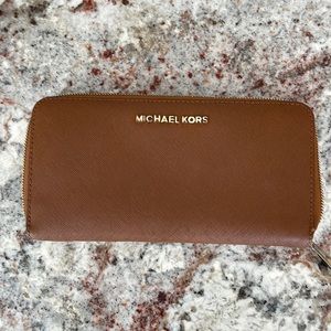 Michael Kors zip tan around wallet
